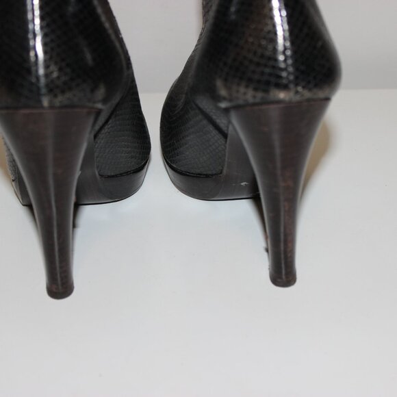 Stuart Weitzman Black Snake Embossed Reptile High Heel Ankle Booties Size 9M - Picture 7 of 12